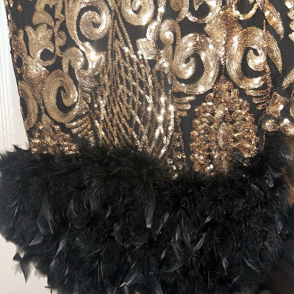 Worn once for my sophomore hoco - Picture 4 of 4